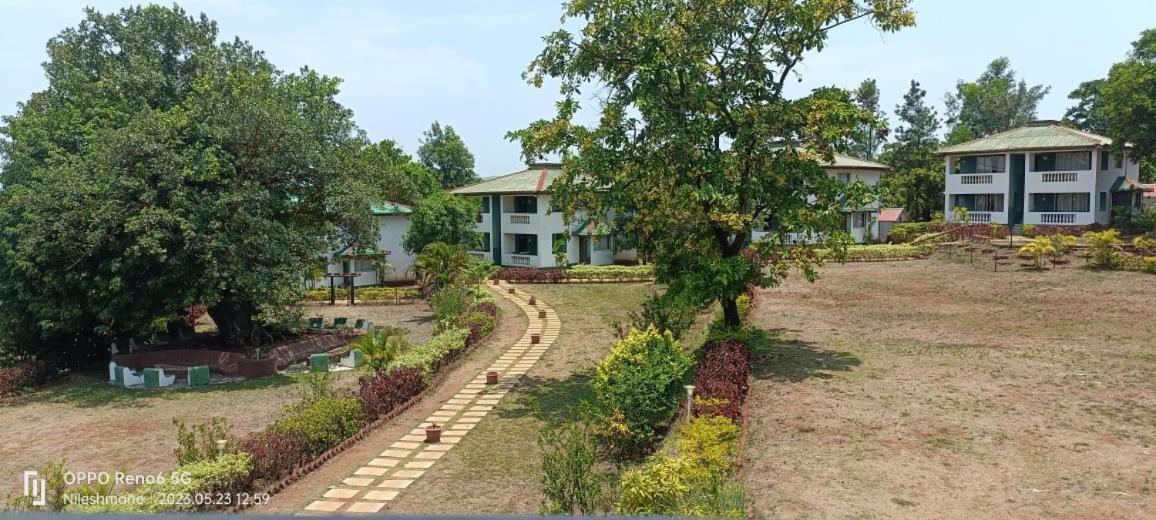 Presidency Highland Resort Koynanagar Exterior photo